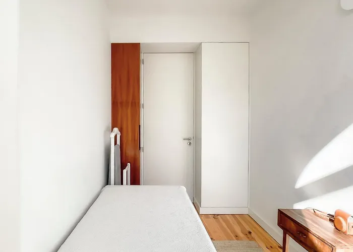 Boavista 2-bedroom * Porto